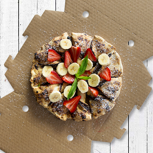 Great desserts, including the popular Nutella Pizza